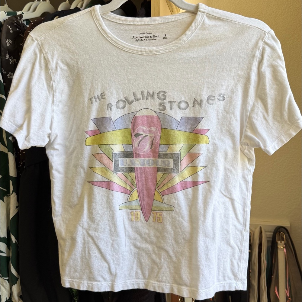 Short-Sleeve Rolling Stones Graphic Skimming Tee